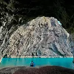 Riza Polisi i Vogel