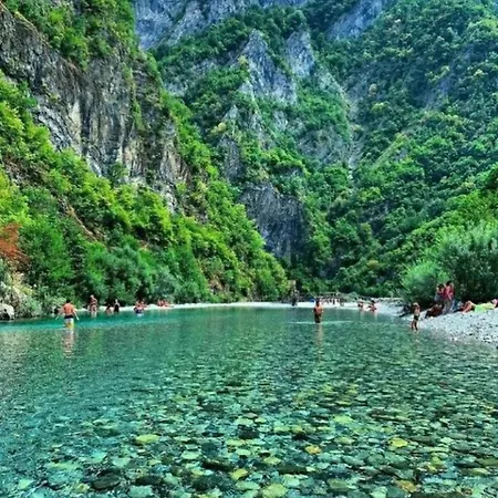 Riza Bed and Breakfast