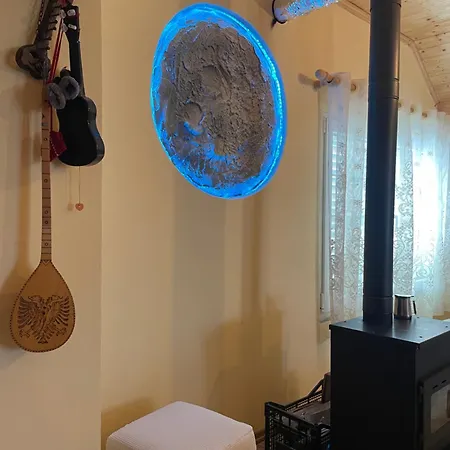 Riza Bed and Breakfast Polisi i Vogel